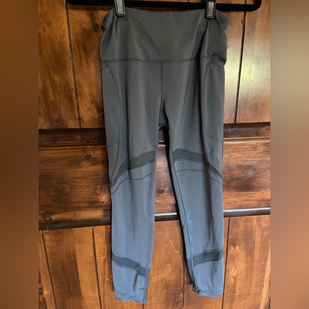 Ivivva by lululemon 23” tights
